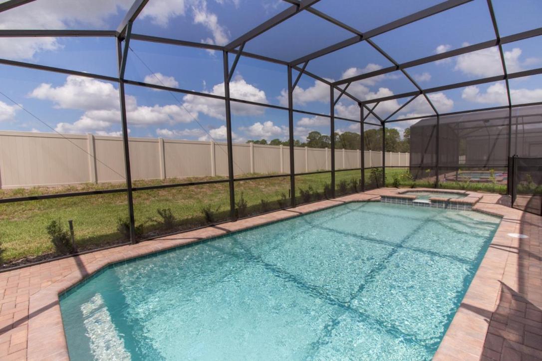 Large Luxury Pool Holiday home