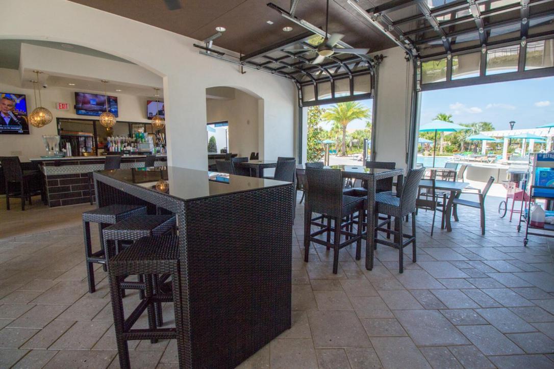 Large Luxury Pool Kissimmee